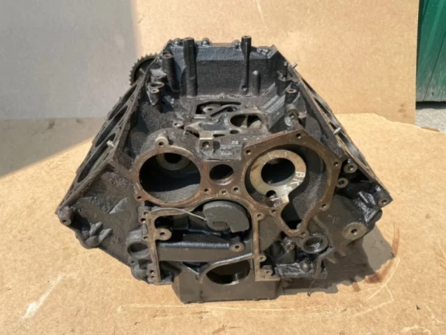 Блок цилиндров для Volkswagen Touareg I (7L) 2002-2010 на фотографиях