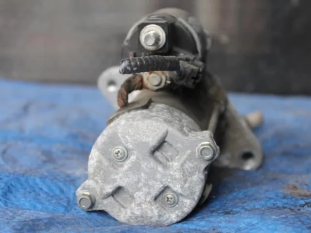 Стартер для Toyota Corolla E140/E150 Седан 2006-2013 на фотографиях