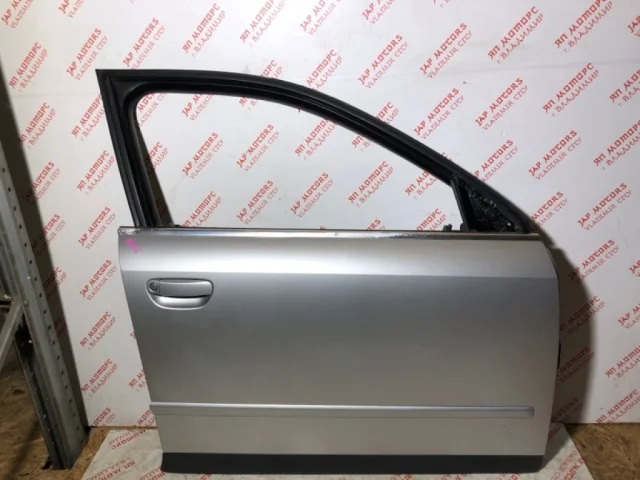 Дверь передняя правая для Audi A4 B6 2000-2004 на фотографиях