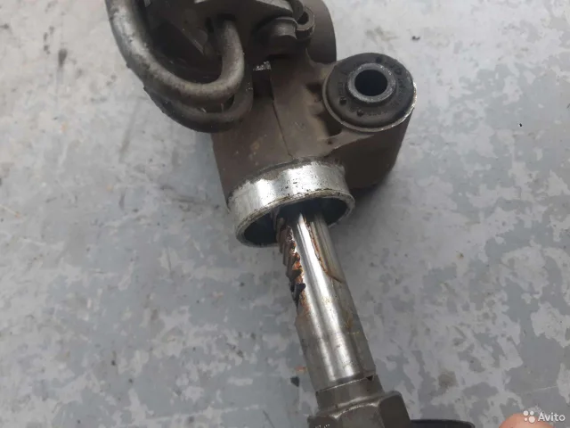 Рулевая рейка для Opel Astra H Седан 2004-2014 на фотографиях