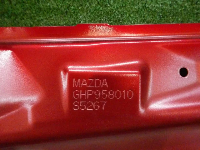 Дверь передняя правая для Mazda 6 GJ rest 2015-2018 на фотографиях