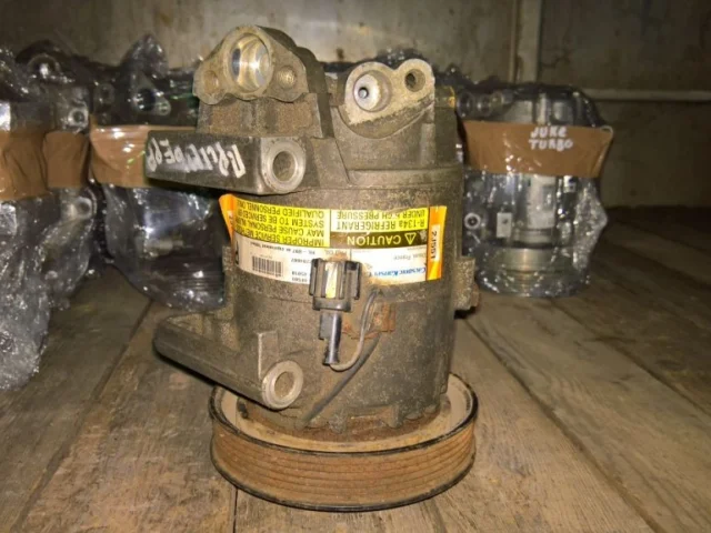 Компрессор кондиционера для Nissan Primera P12 Хэтчбек 2002-2008 на фотографиях