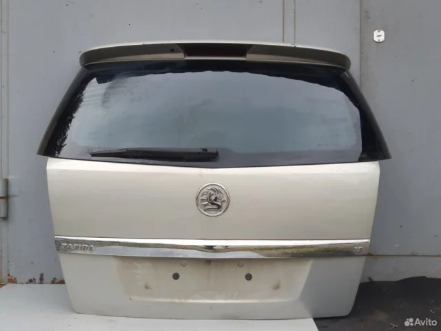 Крышка багажника для Opel Zafira B 2005-2015 на фотографиях