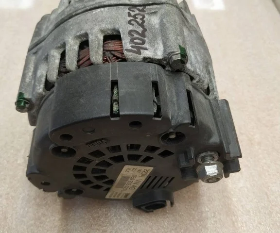 Генератор для Porsche Cayenne 958 2010-2014 на фотографиях