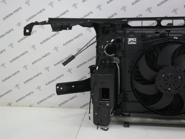 Вентилятор радиатора охлаждения ДВС для Mercedes-Benz M class W164 2005-2011 на фотографиях