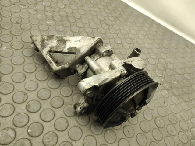 Насос ГУР для BMW X3 Е83 2003-2010 на фотографиях