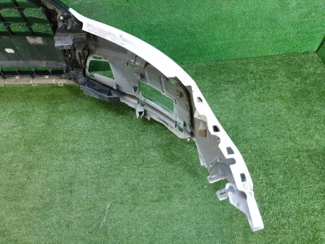 Бампер передний для Audi Q3 F3 2018+ на фотографиях