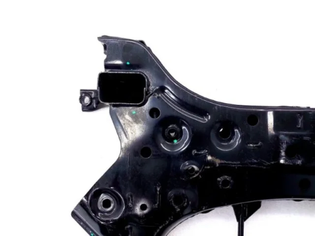 Подрамник двигателя для Hyundai Solaris 2 (2017-2022) на фотографиях