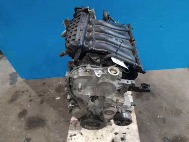 Двигатель без навесного для Nissan Serena C25 2005-2012 на фотографиях