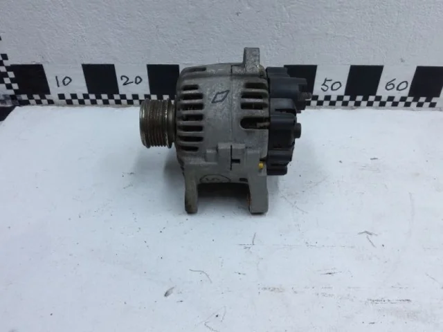 Генератор для Renault Logan 2007-2012 (Универсал KS) на фотографиях