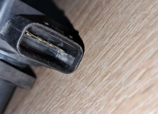 Катушка зажигания для Volvo XC90 I C 2002-2014 на фотографиях