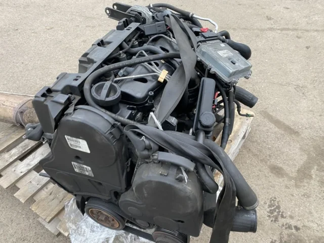 Продажа двигателя D5244T4