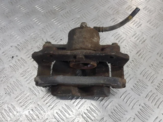 Тормозной цилиндр передний левый для Suzuki Grand Vitara 2005-2014 на фотографиях