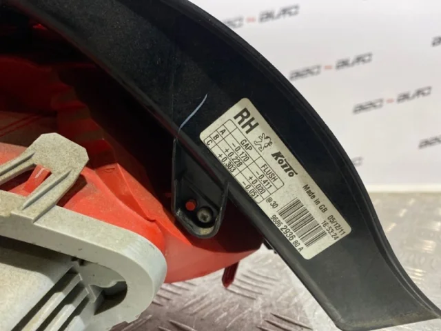 Фонарь правый для Peugeot 508 Седан 2011-2018 на фотографиях