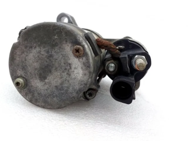 Стартер для Audi Q7 4L 2005-2015 на фотографиях