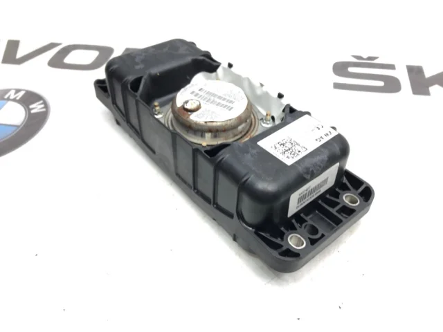 Подушка безопасности пассажира для Skoda Rapid I NH3 2012-2017 на фотографиях