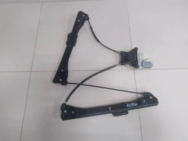 Стеклоподъемник задний левый для Skoda Rapid I NH3 2012-2017 на фотографиях