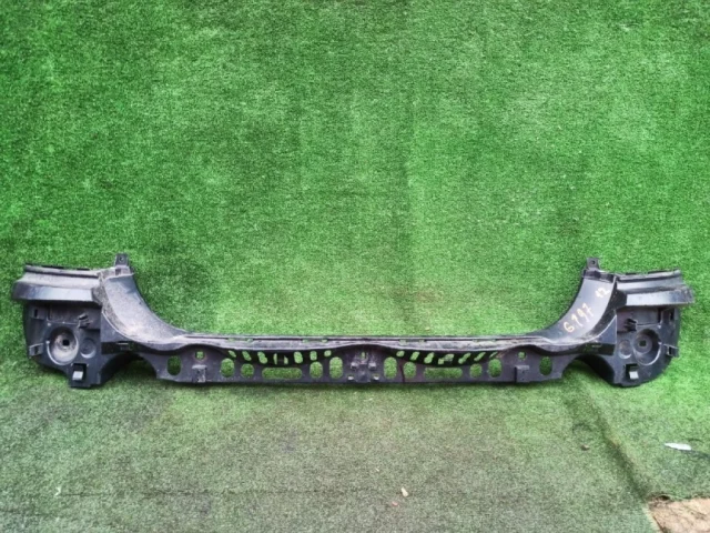 Кронштейн заднего бампера левый для BMW 5er Ф10 2010-2013 на фотографиях