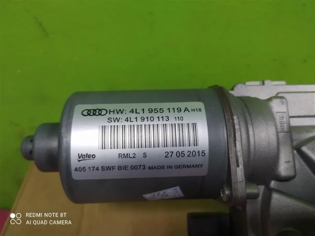 Мотор стеклоочистителя для Audi Q7 4L 2005-2015 на фотографиях