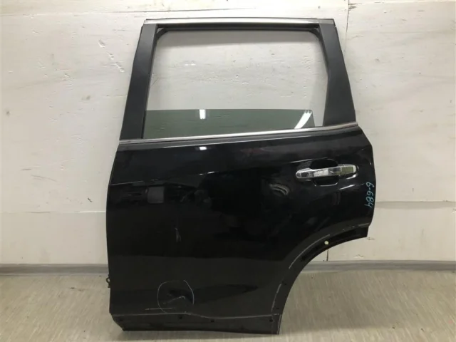 Дверь задняя левая для Subaru Forester SK 2019+ на фотографиях