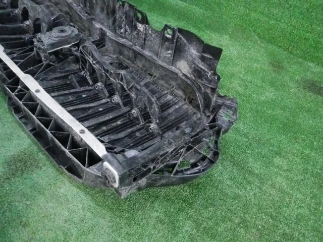 Воздухозаборник для BMW X6 G06 2019+ на фотографиях