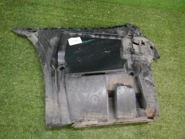 Кронштейн заднего бампера левый для BMW 5er Ф10 Rest. 2014-2017 на фотографиях