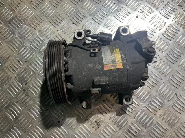 Компрессор кондиционера для Nissan Primera P12 Седан 2002-2008 на фотографиях
