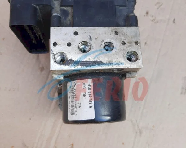 Блок ABS для Audi Q7 4L 2005-2015 на фотографиях