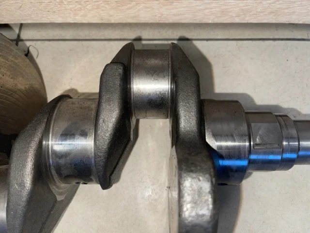 Коленвал для Mitsubishi Pajero Sport KH0 2008-2013 на фотографиях