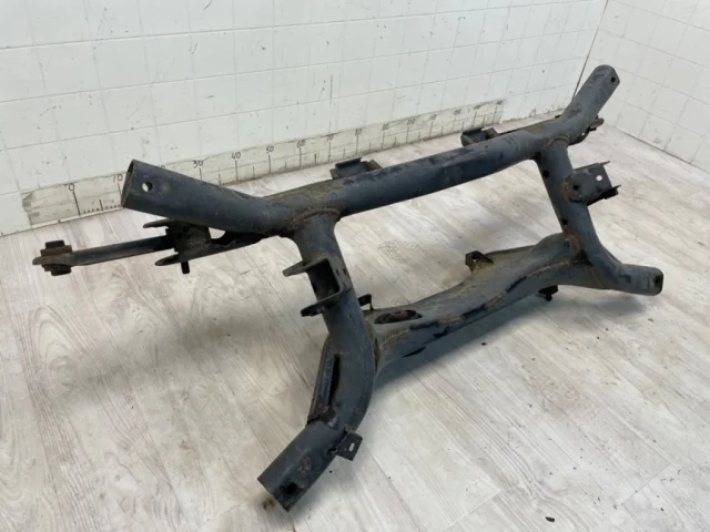 Задний подрамник для Mitsubishi ASX I 2010-2012 на фотографиях