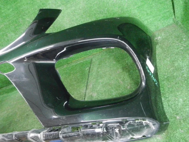 Бампер передний для Mercedes-Benz GLE class W166 2015-2018 на фотографиях