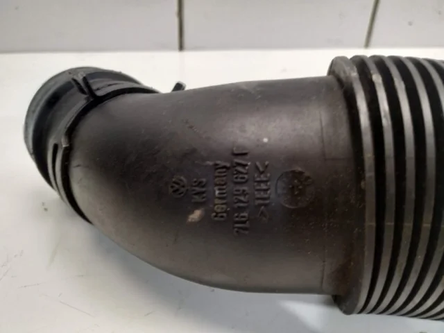 Воздухозаборник для Audi Q7 4L 2005-2015 на фотографиях