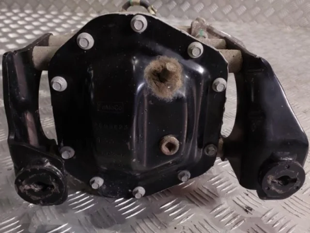 Редуктор заднего моста для Ford Explorer U502 2011-2016 на фотографиях