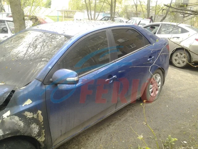 Дверь передняя левая для Kia Cerato TD 2009-2013 на фотографиях