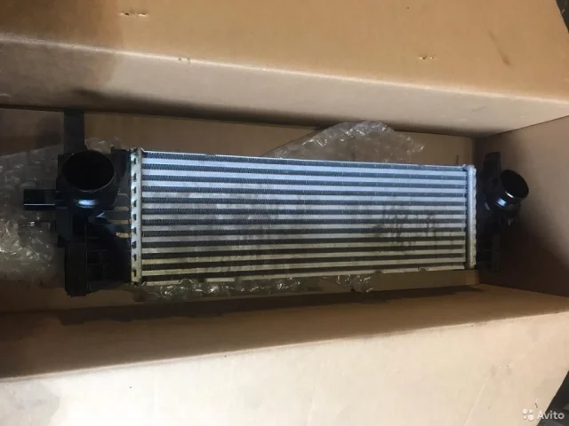 Интеркулер для BMW X5 G05 2018+ на фотографиях