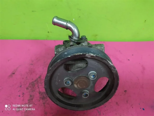 Насос ГУР для Volkswagen Touareg I (7L) 2002-2010 на фотографиях