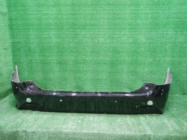 Бампер задний для Toyota Alphard H30 2015+ на фотографиях