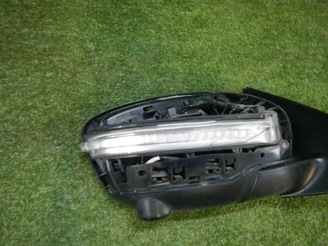 Зеркало боковое правое для Nissan Qashqai J11 2013-2019 на фотографиях