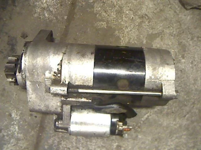 Стартер для Nissan Navara D40 2004-2010 на фотографиях