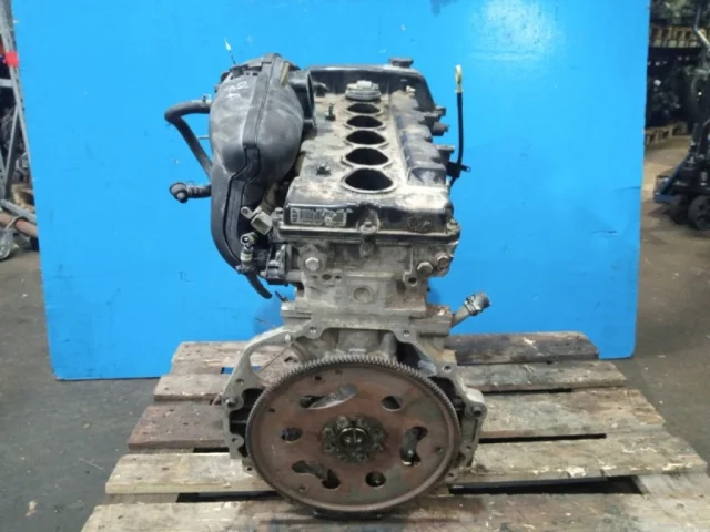 Двигатель без навесного для Chevrolet TrailBlazer GMT360 2001-2010 на фотографиях