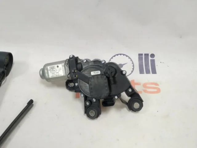 Мотор стеклоочистителя для Audi Q3 8U 2011-2019 на фотографиях