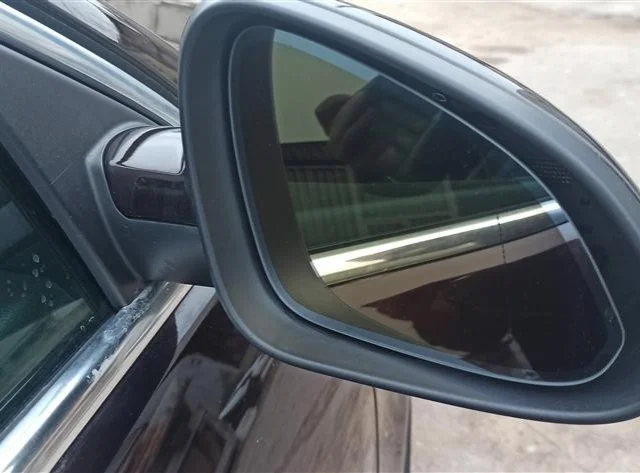 Зеркало боковое правое для Opel Insignia Седан A 2008-2017 на фотографиях