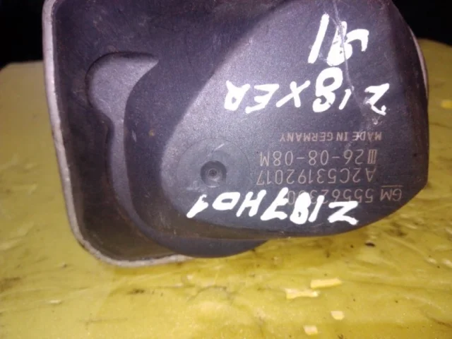 Дроссельная заслонка для Opel Zafira B 2005-2015 на фотографиях