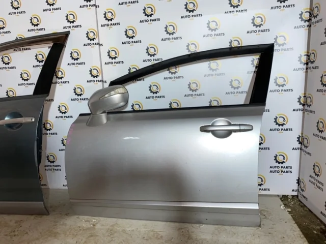 Дверь передняя левая для Honda Civic FA 2005-2010 седан на фотографиях