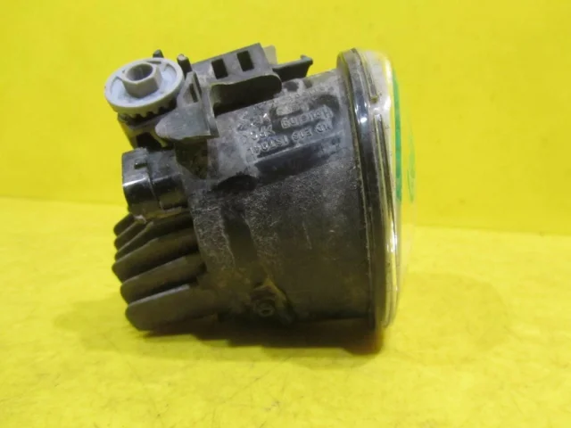 Противотуманка (ПТФ) передняя левая для Toyota Alphard H30 2015+ на фотографиях