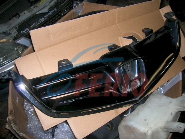 Решетка радиатора для Honda Accord 7 2002-2008 на фотографиях