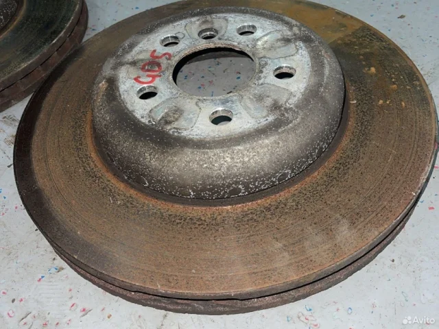 Диски тормозные передние (комплект) для BMW 5er G30 2016-2023 на фотографиях