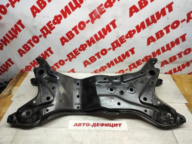 Подрамник двигателя для Mitsubishi Outlander II CW0W 2005-2012 на фотографиях