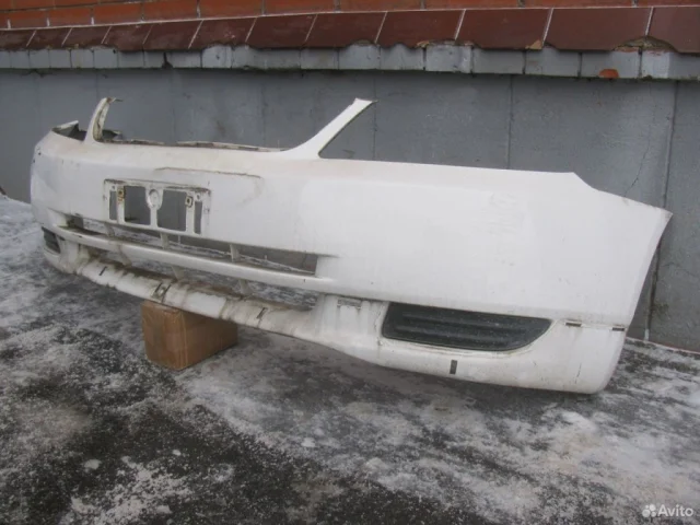 Бампер для Toyota Corolla E110 Седан 1997-2002 на фотографиях