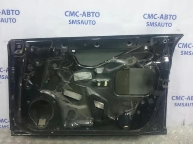 Дверь передняя правая для Audi A4 B7 Avant 2004-2008 на фотографиях